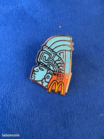 McDonald's - Pin's MacDonald's Japon Arthus Bertrand réf 1278