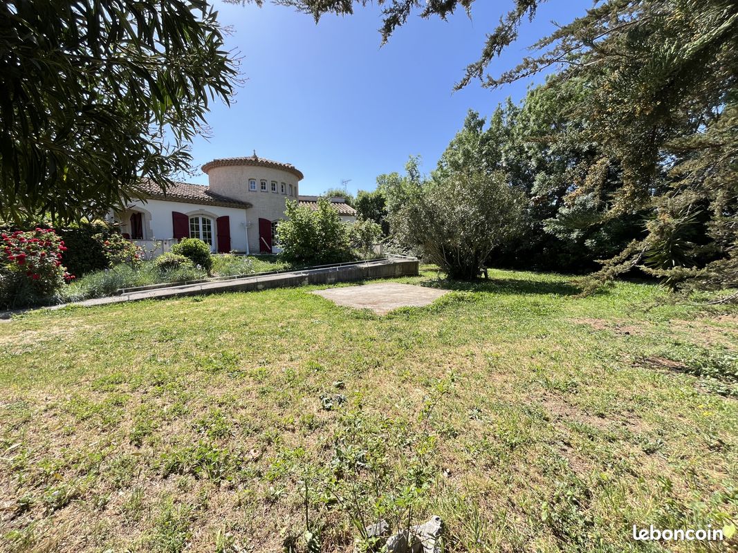 Maison 6 pièces 177 m² · à Narbonne · 177 m² · 495 000 €