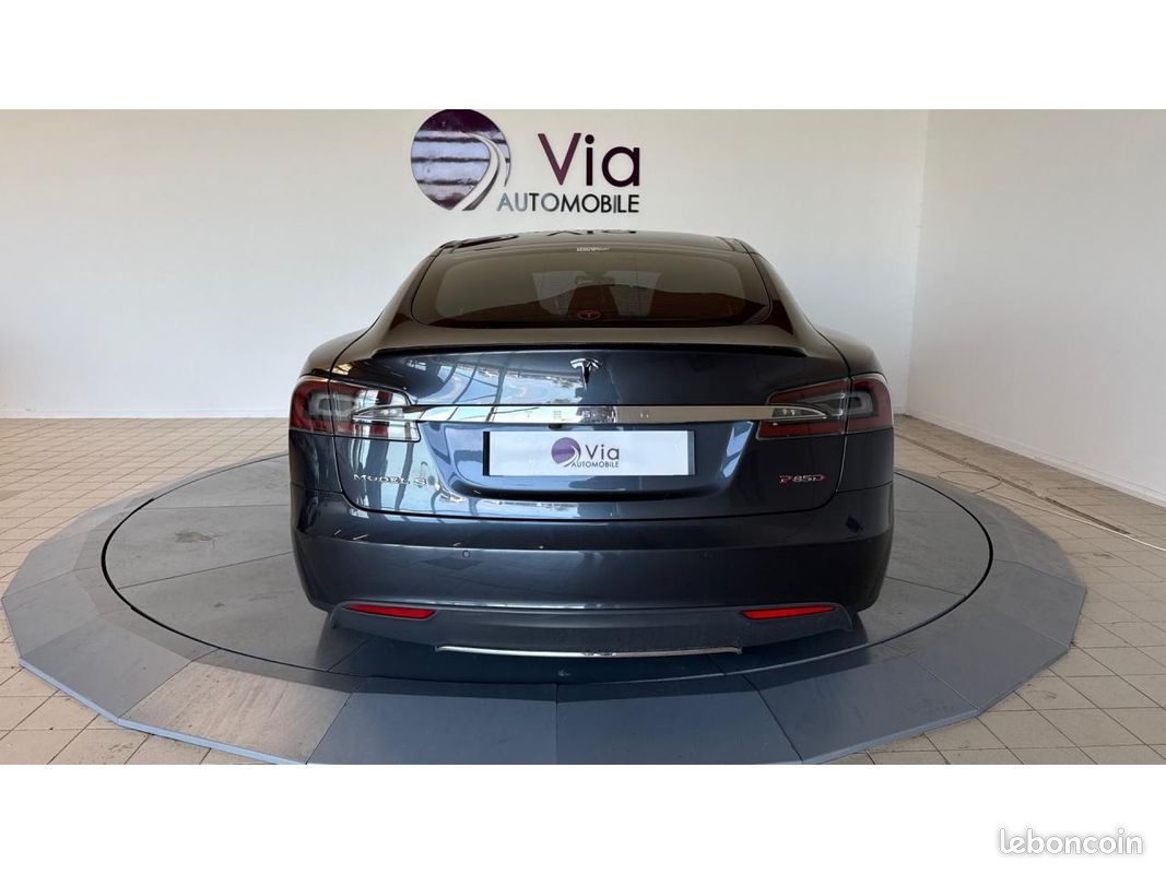 TESLA MODEL S 85D / 700 ch / SUPERCHARGE GRATUITE / TOIT OUVRANT / SOH 91% (image 4)