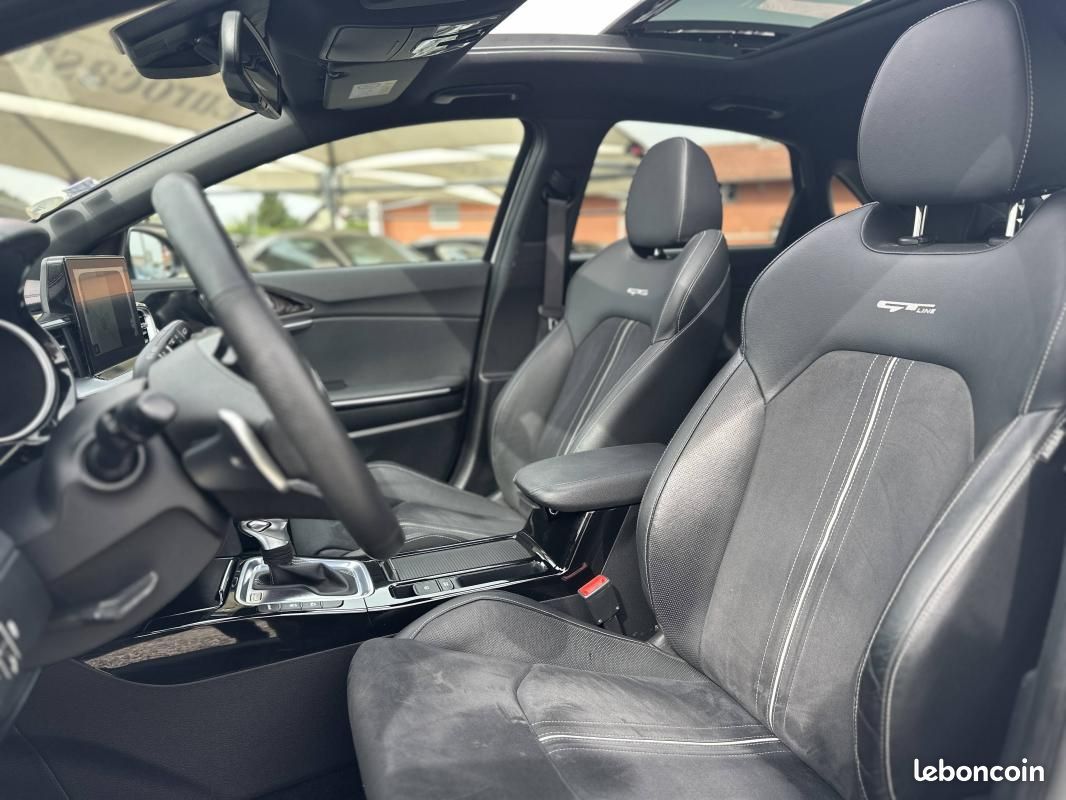 Kia Cee'd 1.6 CRDi GT Line Premium (image 4)