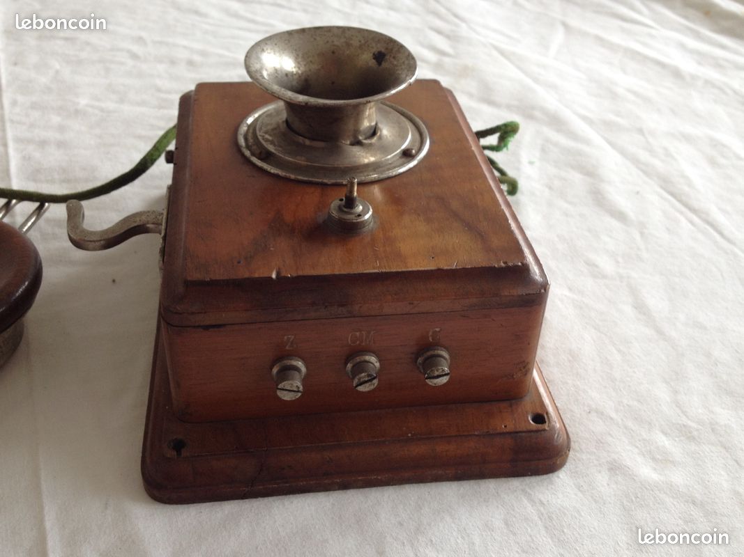 Ancien téléphone en bois écouteur Siemens & Halske année 1900 (image 1)
