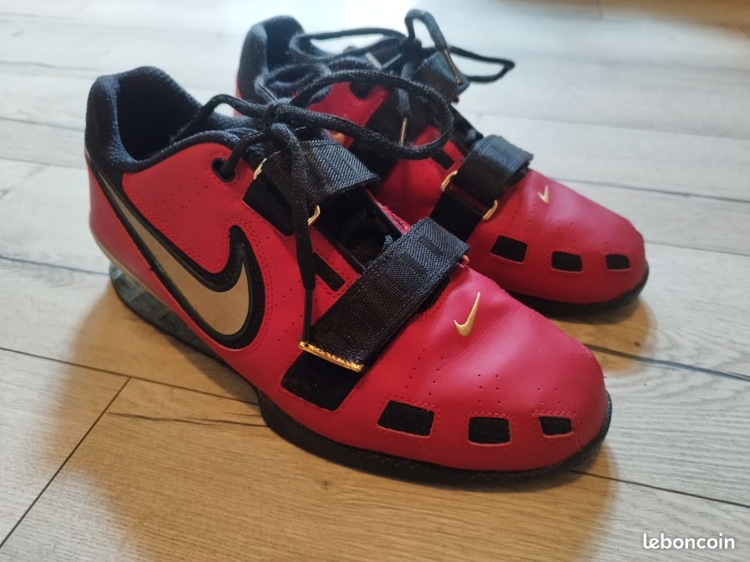 Nike Romaleos Varsity taille 44,5 US 10,5 Chaussures