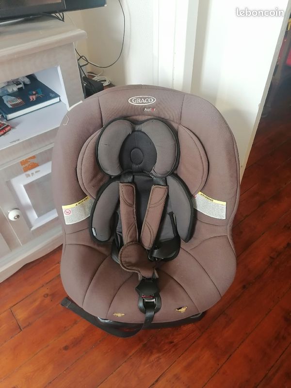 Siege auto bébé (image 1)