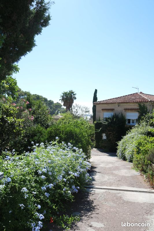 Maison 5 pièces 130 m² · à Sanary-sur-Mer · 130 m² · 1 500 000 €
