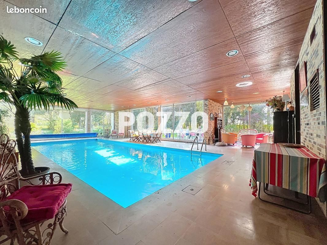 Maison 6 pièces 250 m² · à Moyaux · 250 m² · 399 000 €