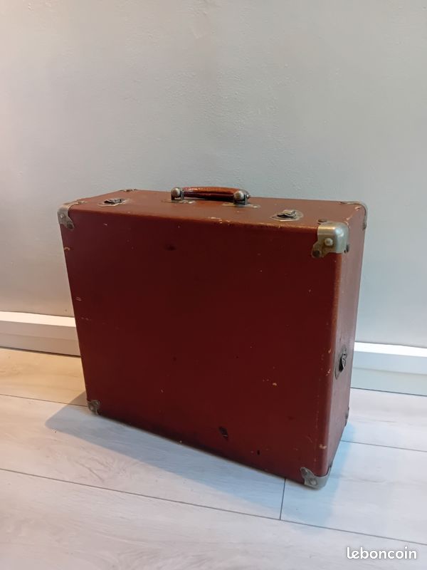 Projecteur De Cinéma Heurtier 16mm Série 53 Sonore - Pour Pièces Ou Réparation