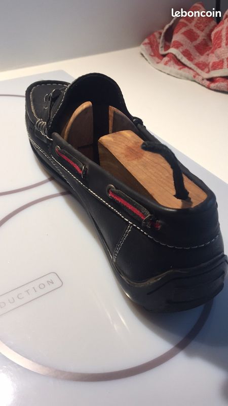 Chaussures bateau avec boucle T42 (image 5)