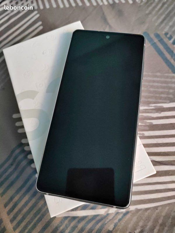 Samsung Galaxy S20 Fe (image 17)