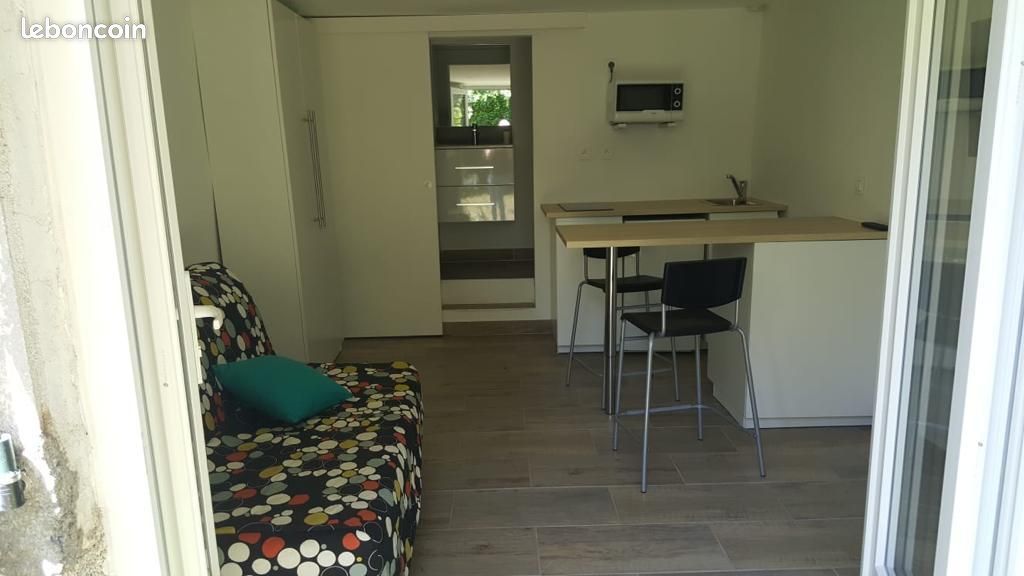 Appartement 10 pièces 20 m² · à Aix-en-Provence · 20 m² · 690 €
