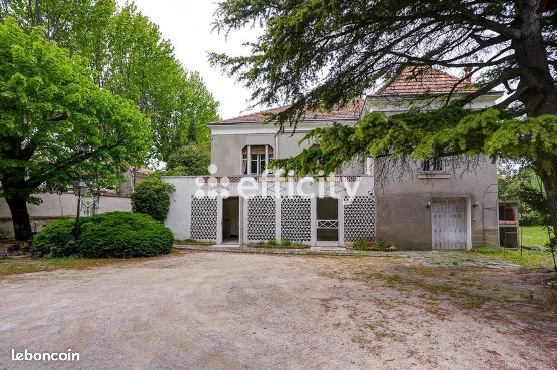 Maison 6 pièces 150 m² · à Sarrians · 150 m² · 425 000 €