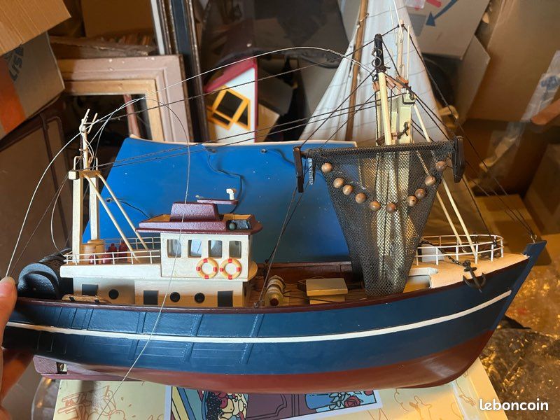Maquette De Chalutier Bateau De Pêche – Bois, Naval, Occasion