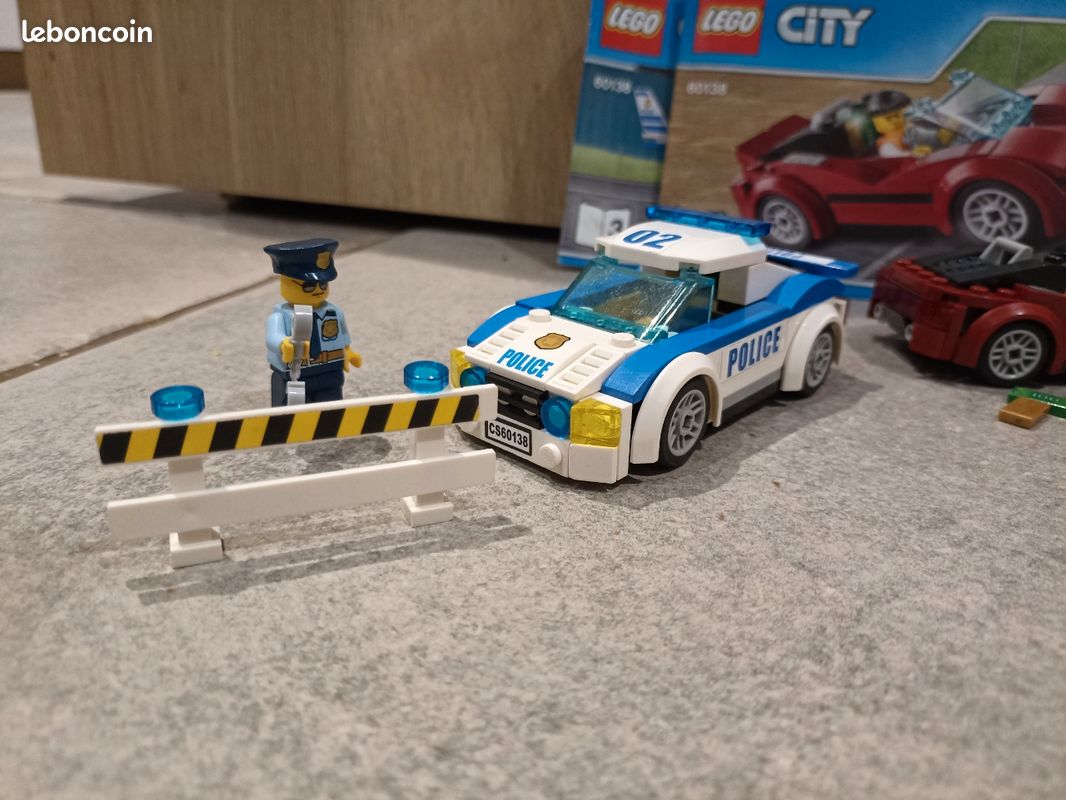 Lego City (60138) (image 3)