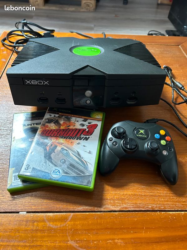 CONSOLE XBOX 1ÈRE Génération avec 1 manettes + cables - 16 jeux - LIRE l'annonce EUR 99,00 - FR