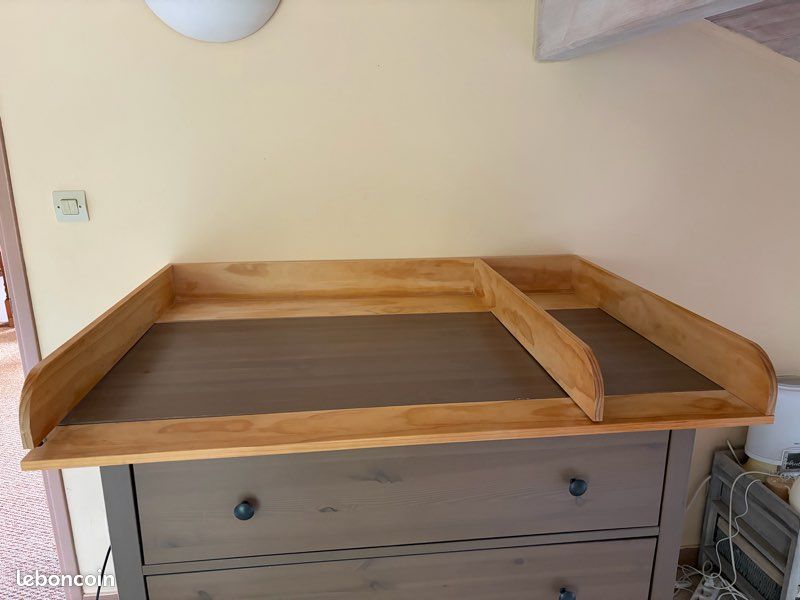 Plan à langer ikea Hemnes (image 2)
