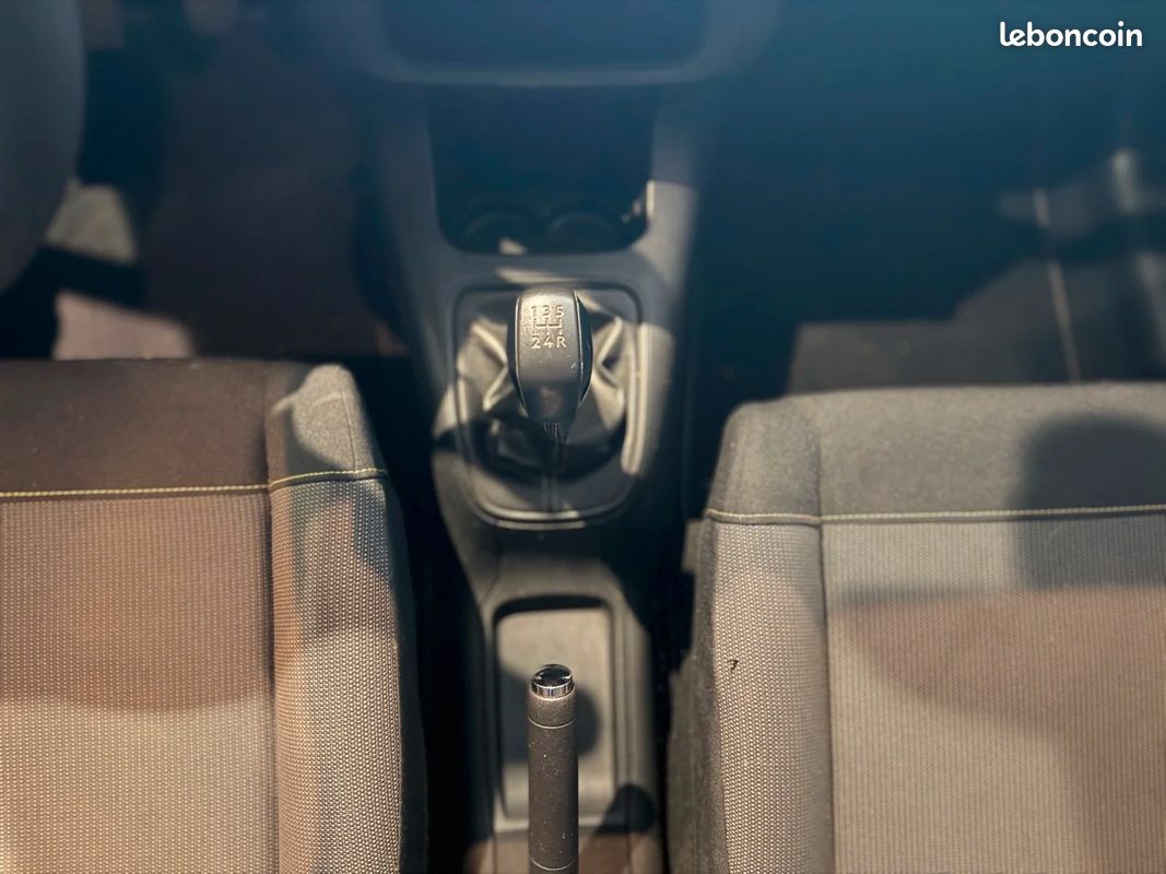 CITROEN C3 C3 BlueHDi 100 S&S BVM6 Feel (image 17)