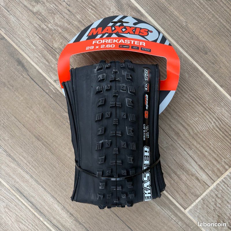 Pneu VTT 27,5 pouces Maxxis Aggressor Exo Tubeless Ready - livré en 24h