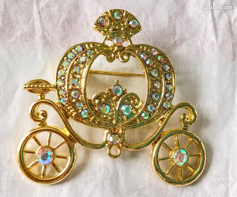 Broche (image 1)