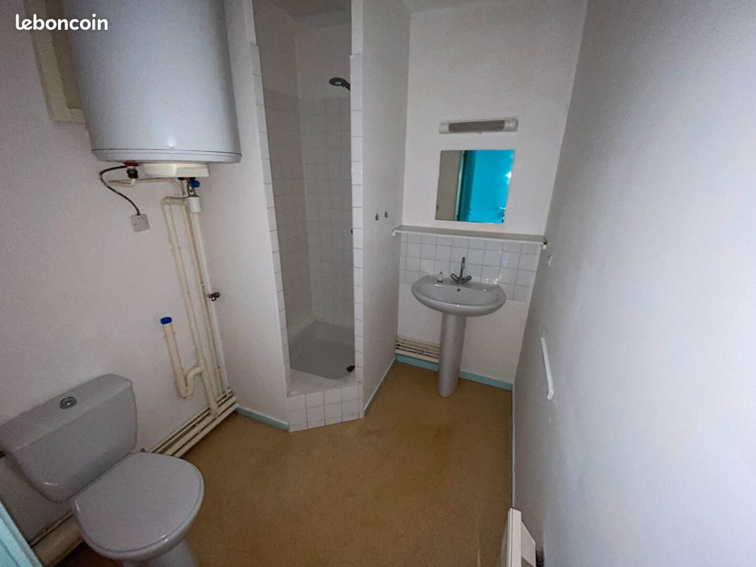 Studio 1 pièce 19 m² - Poitiers 86000 (image principale 4)