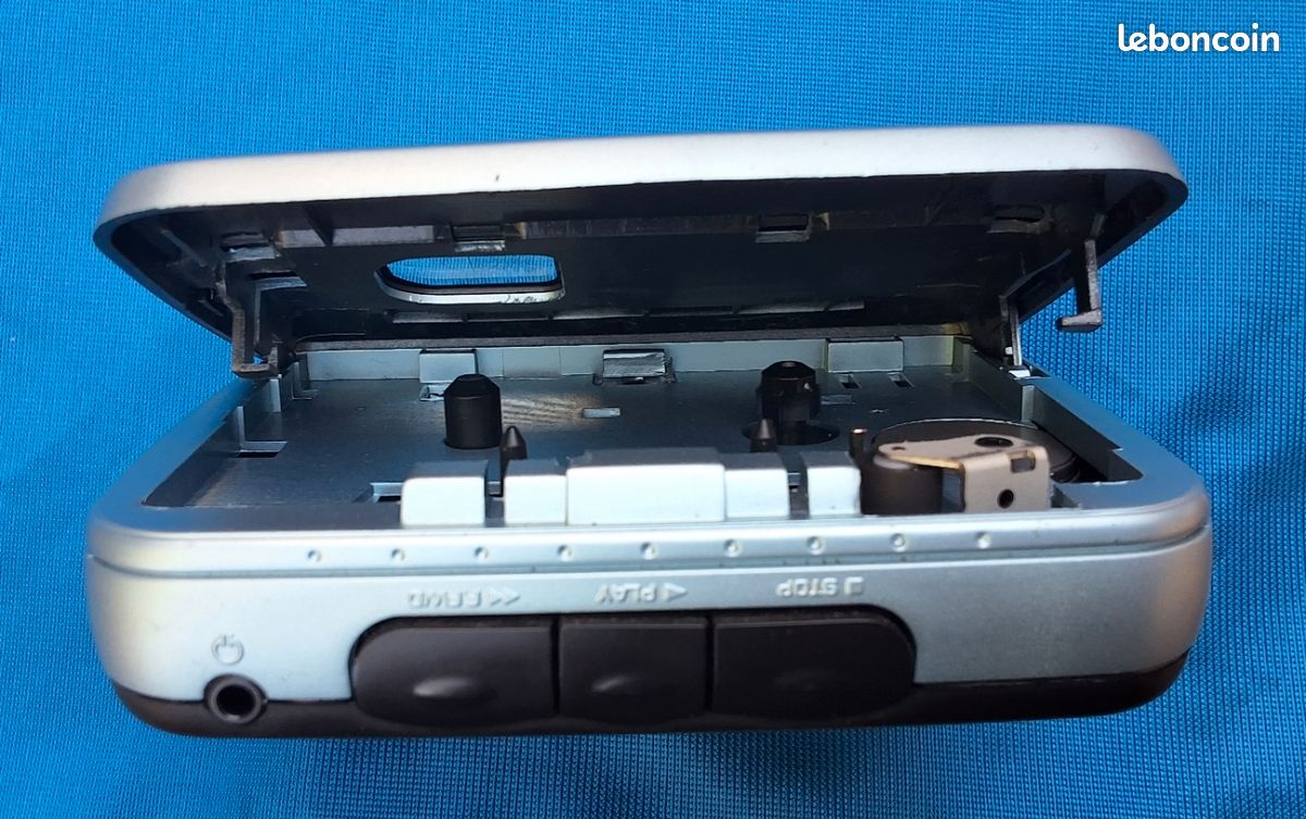 Walkman K7 Realistic Vintage – Bleu, Lecteur Cassette Audio, état Fonctionnel