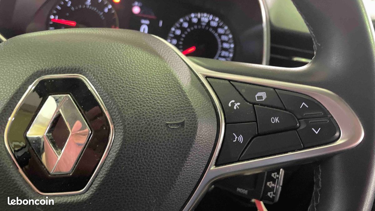 RENAULT Clio Blue dCi 85 Business (image 19)