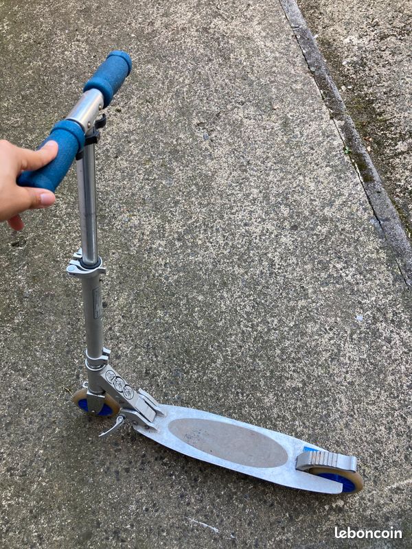 Trottinette (image 1)