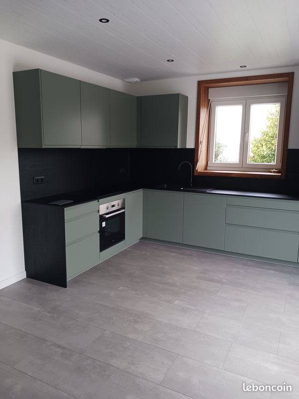 Appartement 3 pièces 77 m² · à Bonnétage · 77 m² · 850 €/mois
