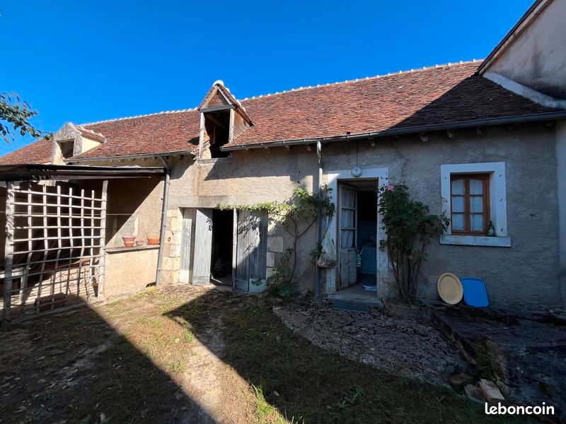 Maison 5 pièces 114 m² · à Saint-Chartier · 114 m² · 23 000 €