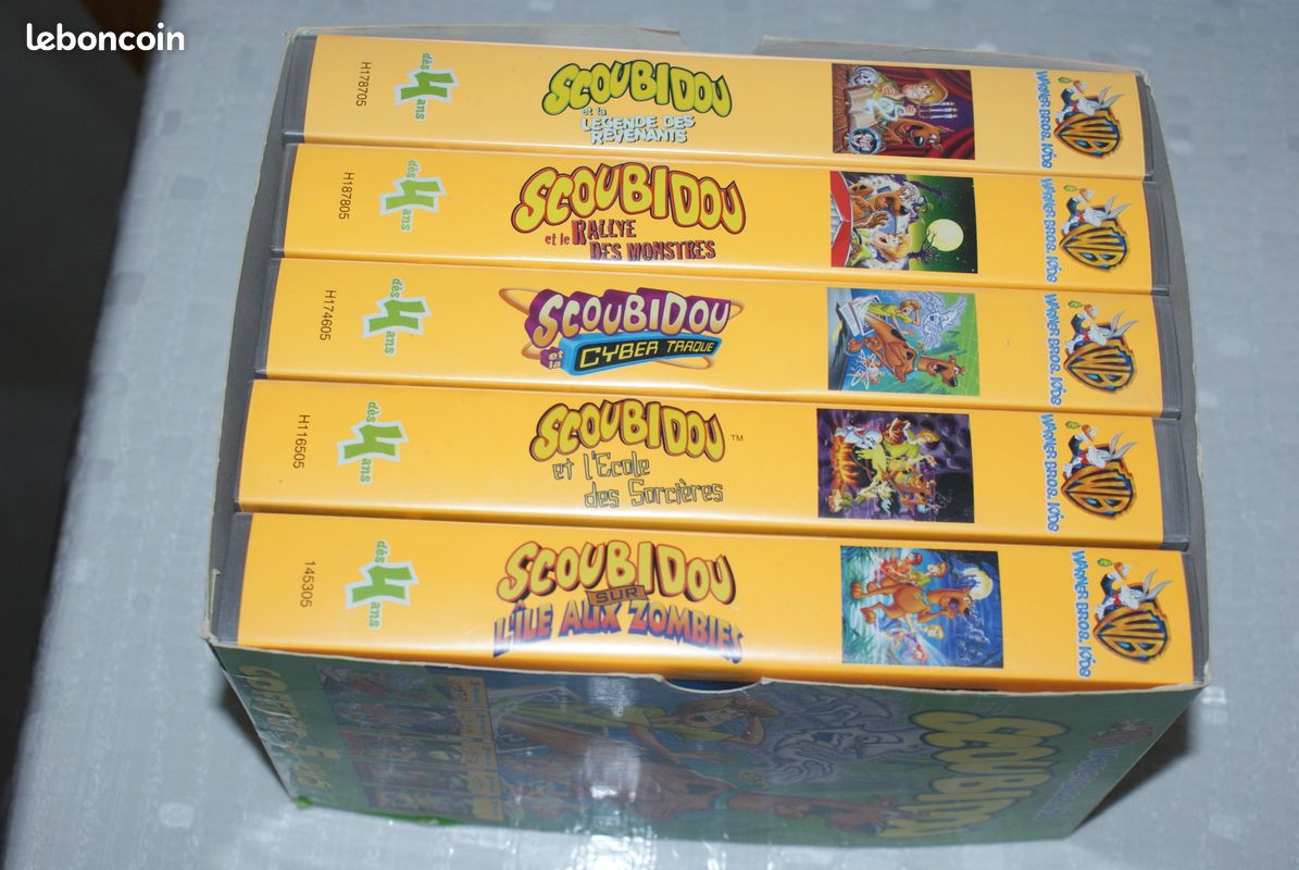 Cassettes vidéos dessins animés Scoubidou (image 1)