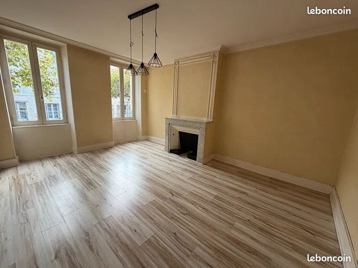 Appartement 3 pièces 66 m² · à Alès · 66 m² · 650 €/mois