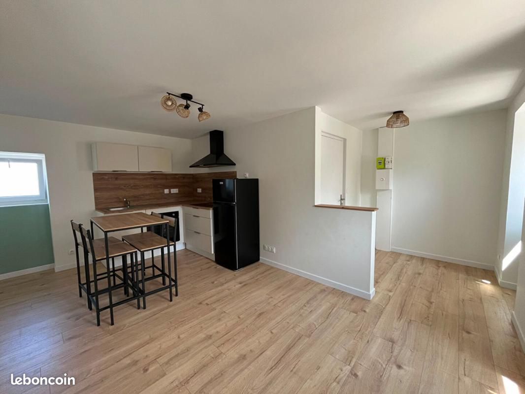 Appartement 2 pièces 32 m² · à Saint-Julien · 32 m² · 550 €