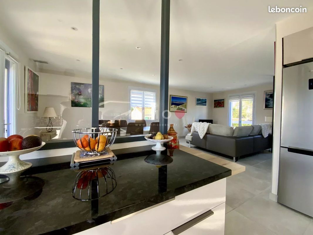 Maison 7 pièces 143 m² · à Saintes · 143 m² · 398 000 €