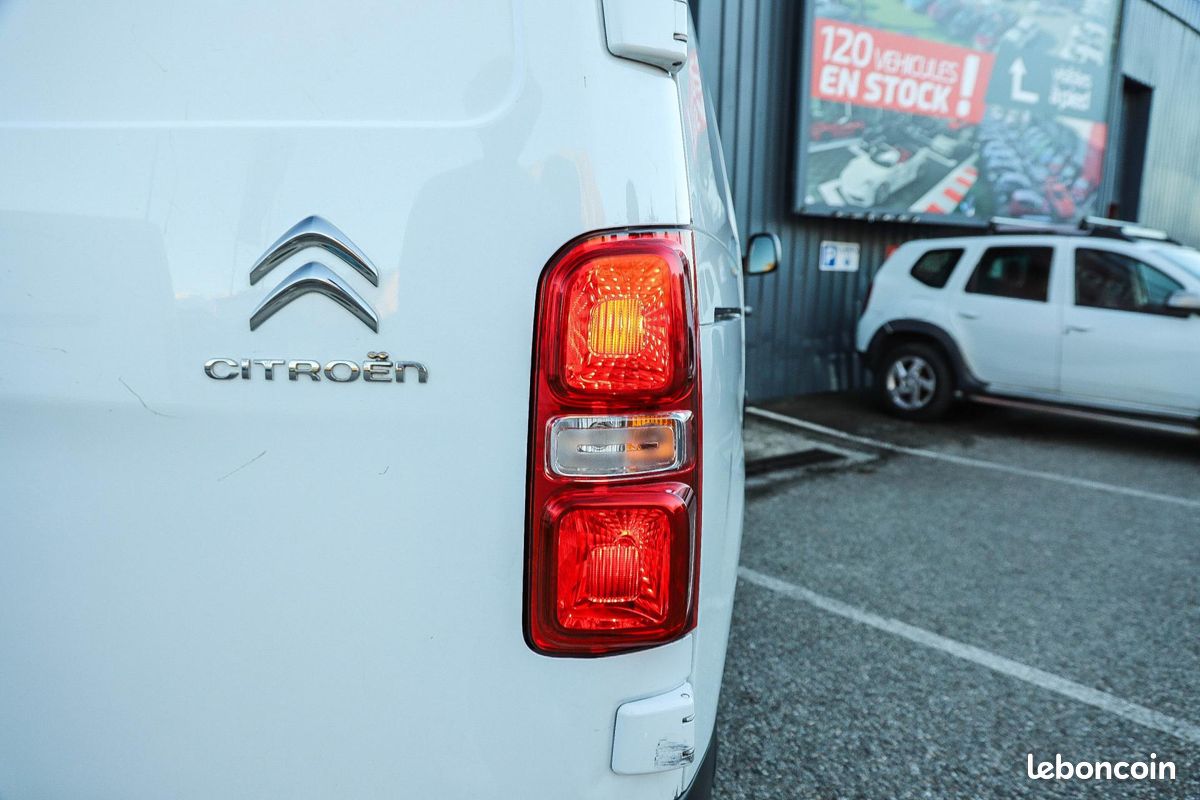 CITROEN JUMPY M 2.0 BlueHDi 180 EAT8 III FOURGON Driver CAMERA GPS (image 34)