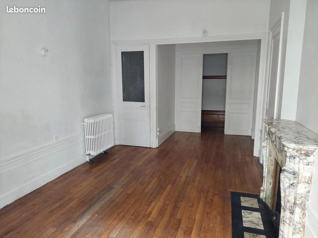 Appartement 3 pièces 98 m² · à Saint-Étienne · 98 m² · 691 €