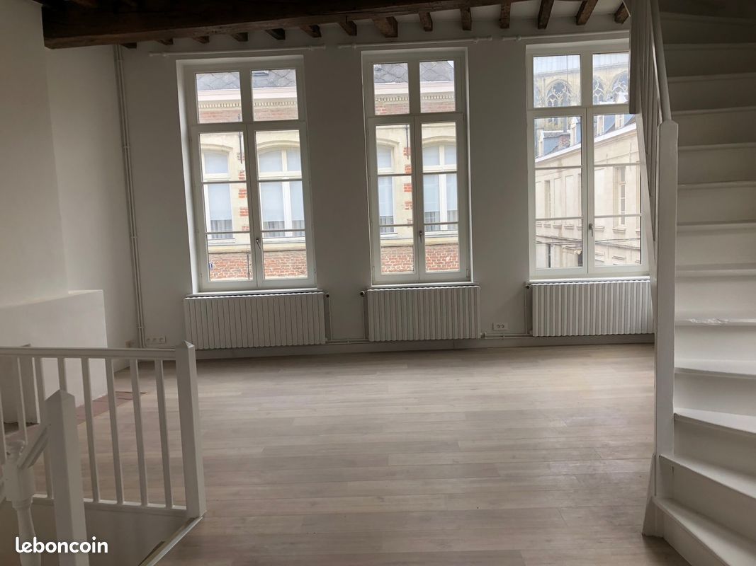 Appartement 4 pièces 105 m² · à Valenciennes · 105 m² · 1 023 €/mois