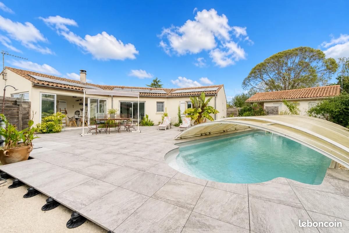 Maison 6 pièces 160 m² · à Sainte-Gemme · 160 m² · 397 000 €