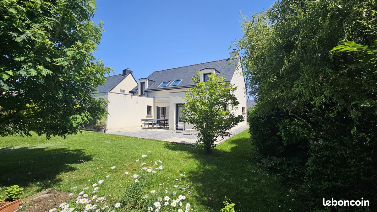 Maison 8 pièces 150 m² · à Orgères · 150 m² · 429 525 €