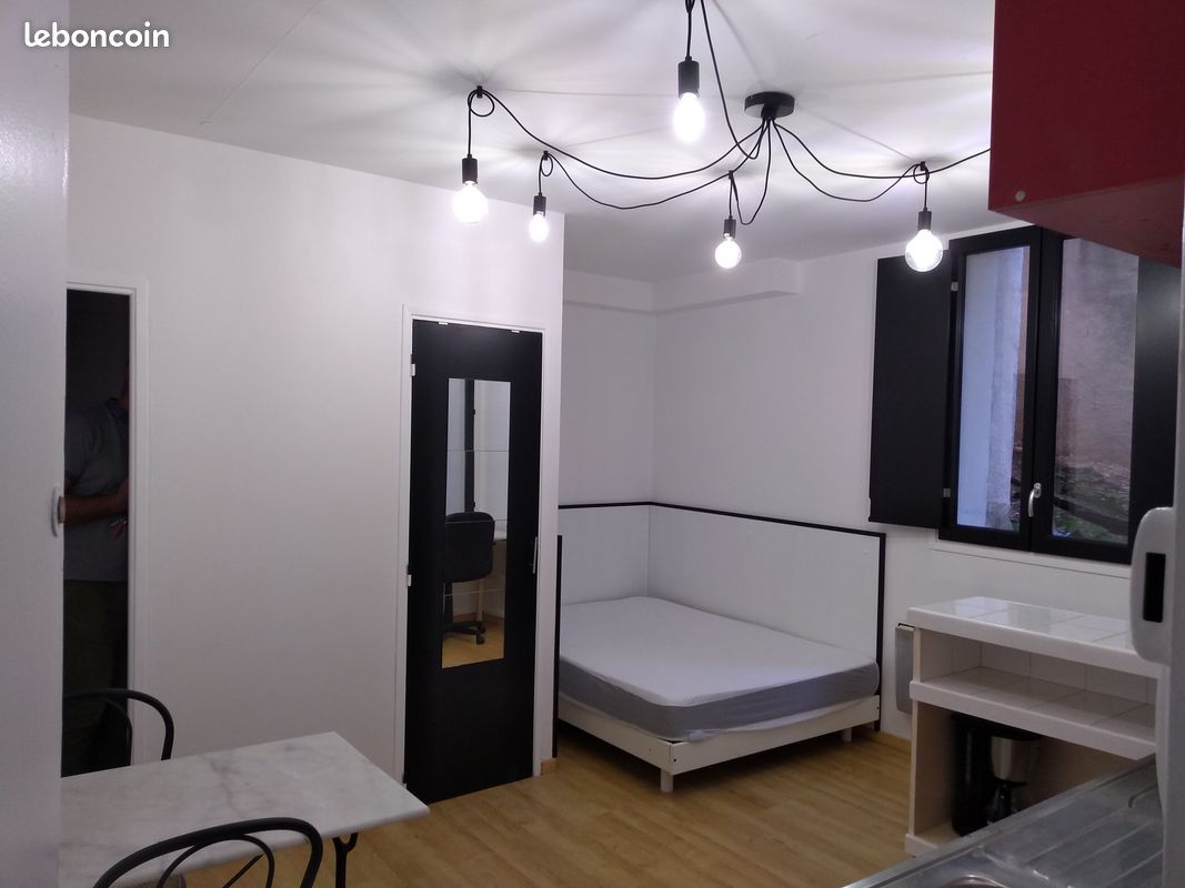 Appartement 1 pièce 27 m² · à Albi · 27 m² · 330 €/mois