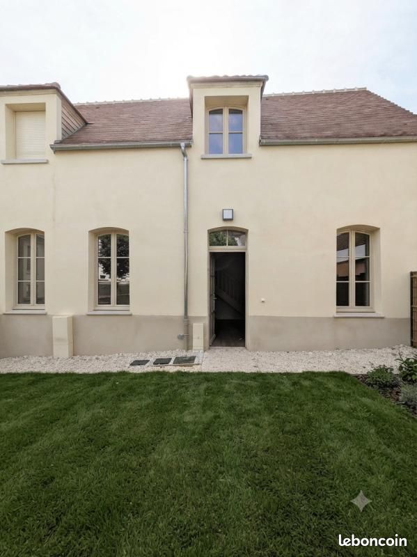 Appartement 3 pièces 75 m² · à Saint-Florentin · 75 m² · 774 €/mois