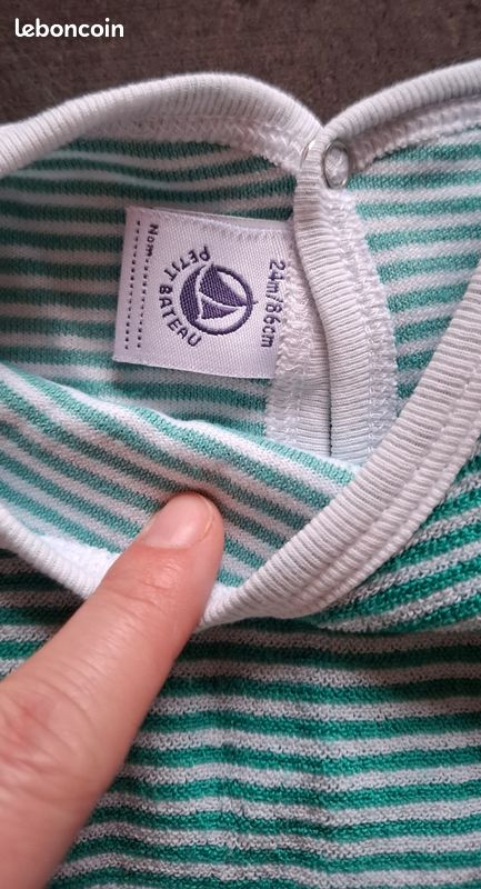 Pyjama. Taille 24 mois. Marque Petit Bateau
4 (image 4)