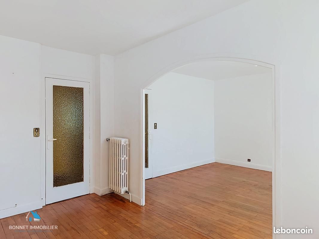 Appartement 4 pièces 69 m² · à Clermont-Ferrand · 69 m² · 640 €