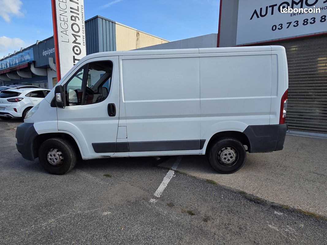 PEUGEOT Boxer Boxer Fg 330 L1H1 2.2 HDi 110 FAP Confort GARANTIE 12 MOIS (image 10)