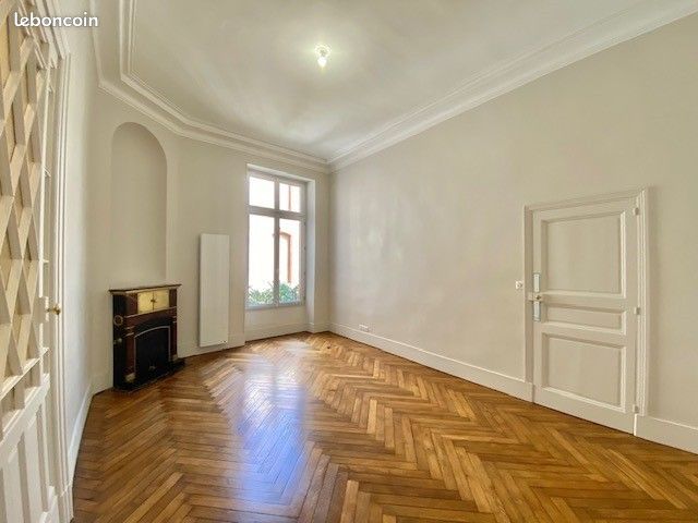 Appartement 5 pièces 135 m² · à Toulouse · 135 m² · 2 346 €