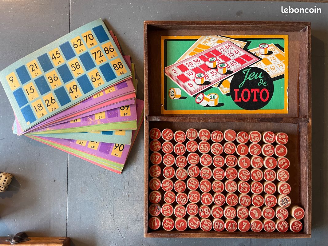 JEUX VARIÉS RÉUNIS boite de jeux vintage ( France , circa