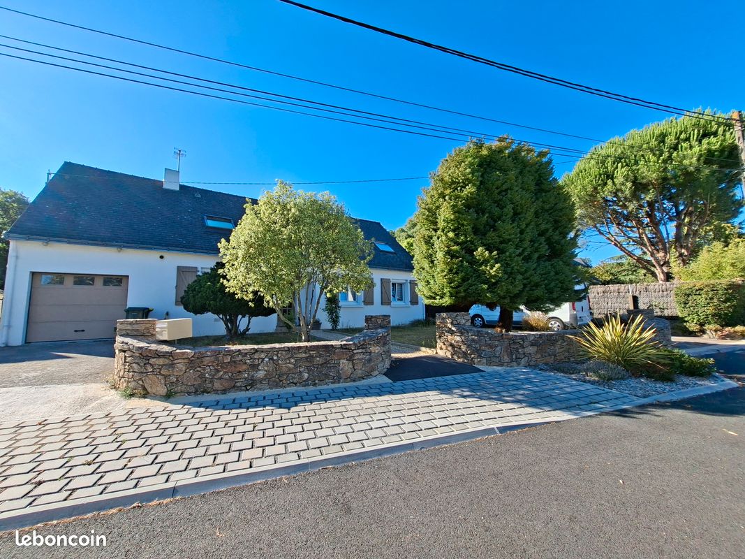 Maison 5 pièces 150 m² · à Férel · 150 m² · 275 000 €
