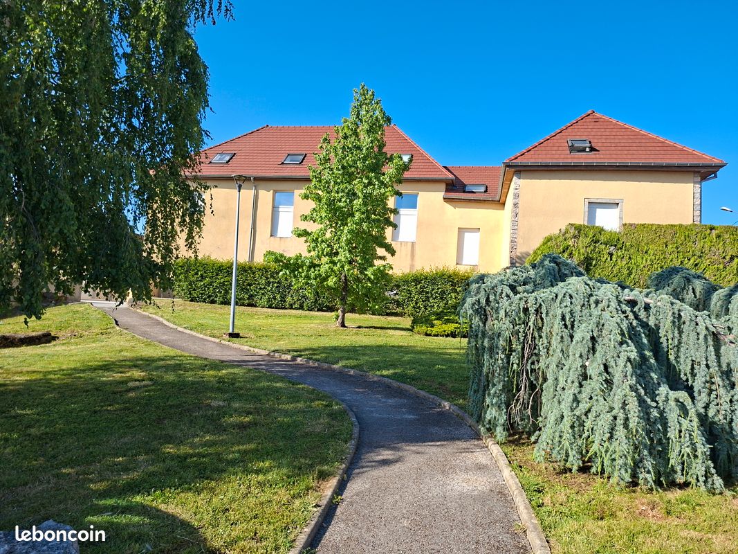 Appartement 3 pièces 57 m² · à Franois · 57 m² · 140 000 €