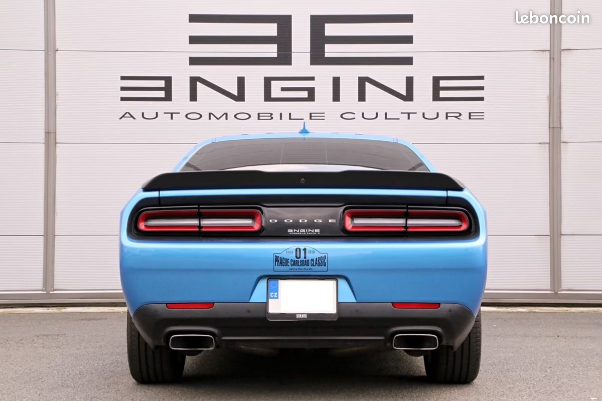 Dodge CHALLENGER Scat Pack 6.4 V8 HEMI 492 ch – BVM – Shaker – Caméra – 12 900 km (image 5)