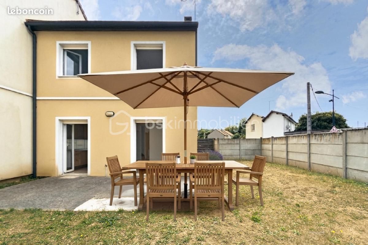 Maison 5 pièces 84 m² · à Dammarie-les-Lys · 84 m² · 258 000 €