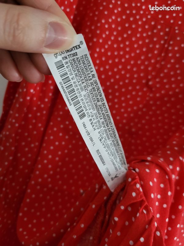 Jupe mi-longue à volant Zara taille L Vêtements