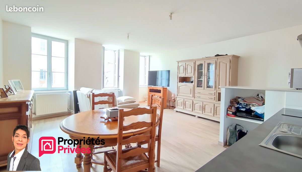 Appartement 3 pièces 74 m² · à Thizy-les-Bourgs · 74 m² · 55 000 €