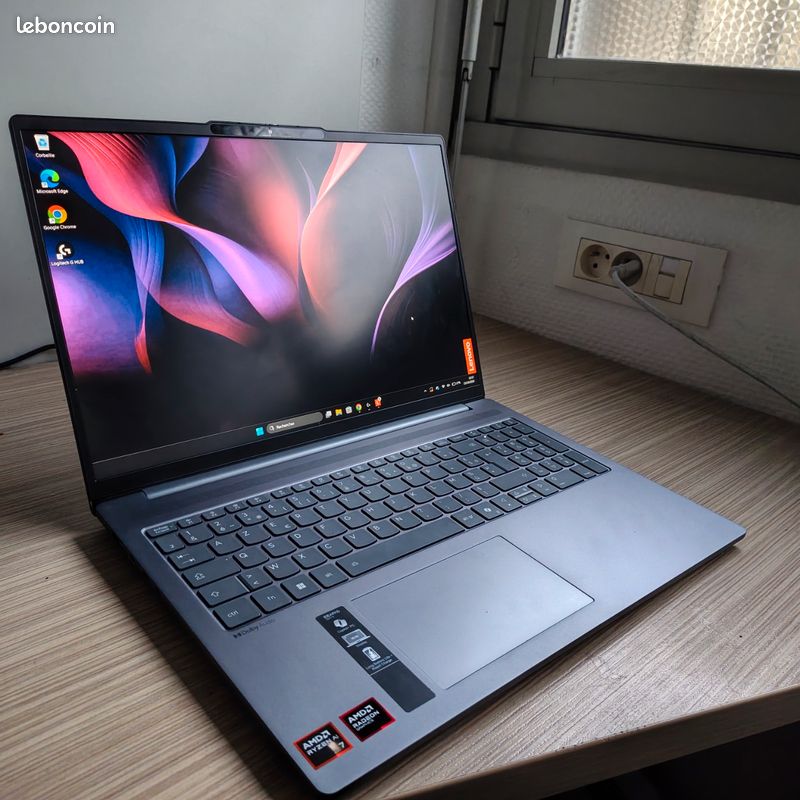Lenovo IdeaPad Slim 5 16 pouces – 32Go RAM – SSD 512Go – Ryzen 7 AI 350 (image 1)